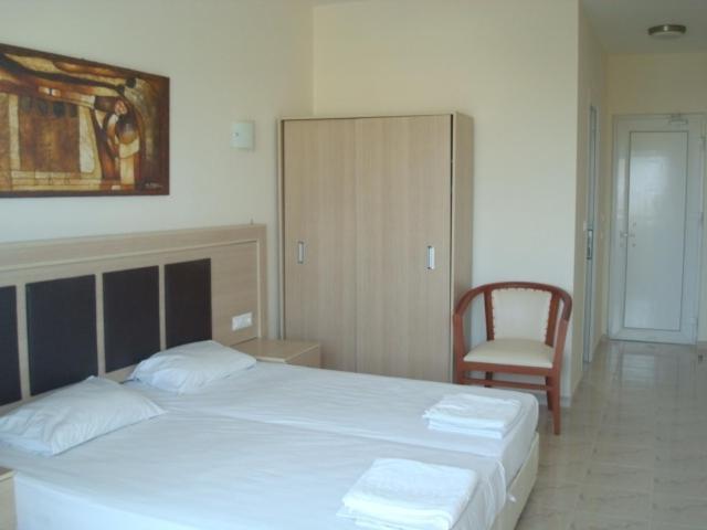 Grecian Fantasia Resort Faliraki Bilik gambar